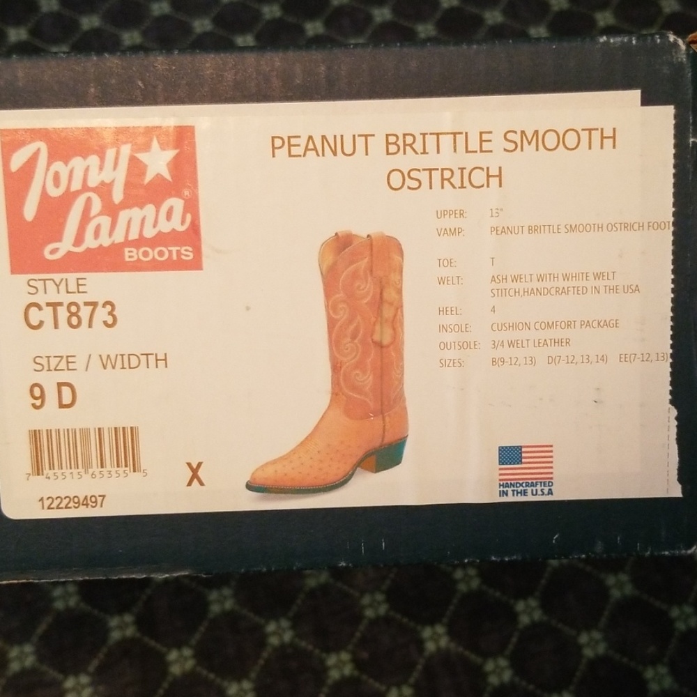 Boots - Picture 4 of 5